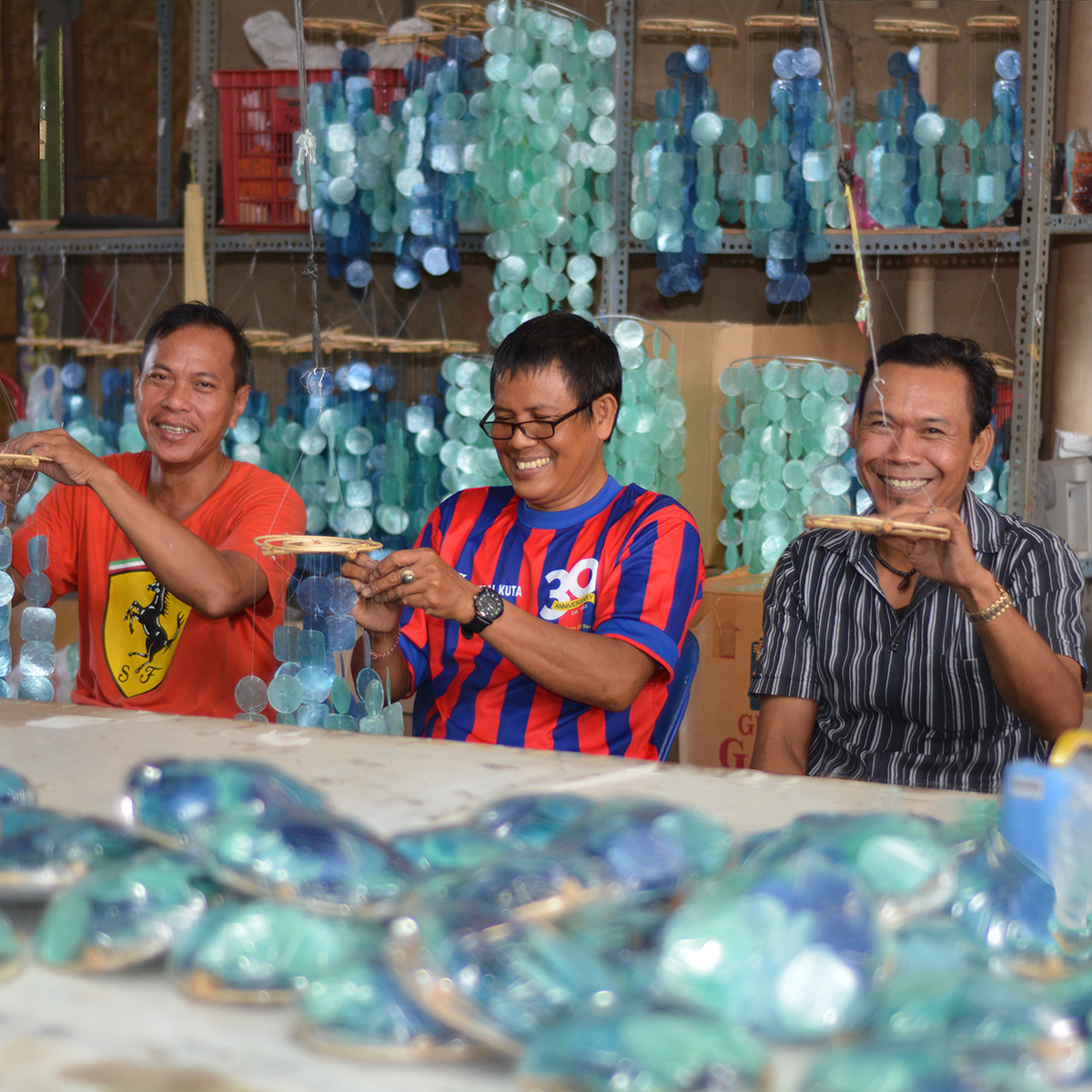 Capiz Chime Small Round | Blue & Turqoise