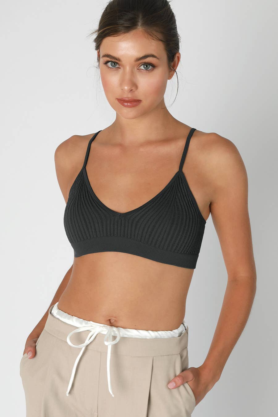 Ribbed V-Neck Bralette ~ white