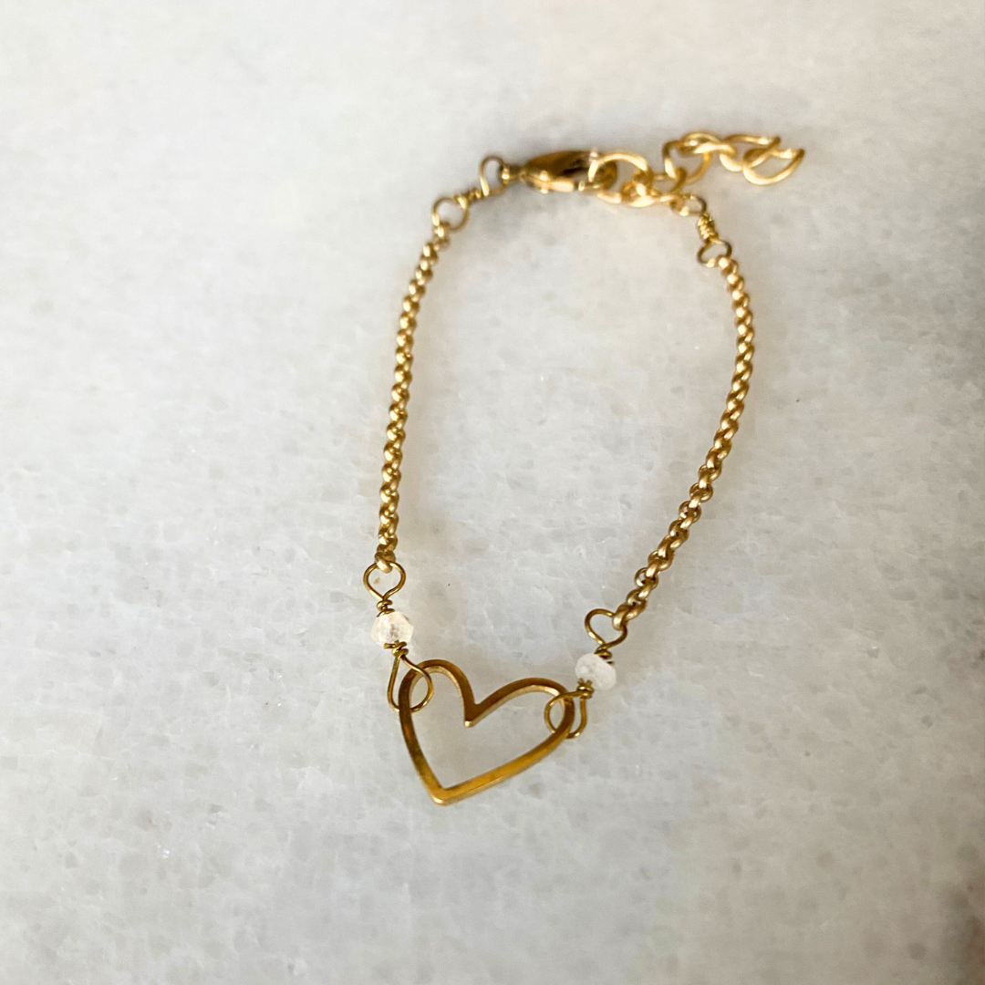 Matte Gold Heart Bracelet with Semi-Precious Stones