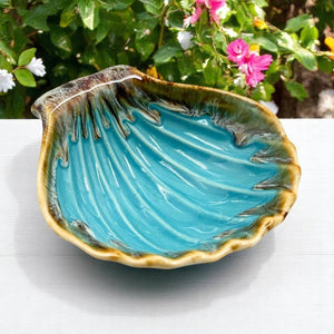 Ceramic Clam Shell