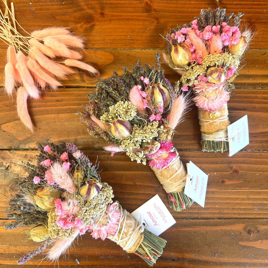 Amour Botanical Burn Wand